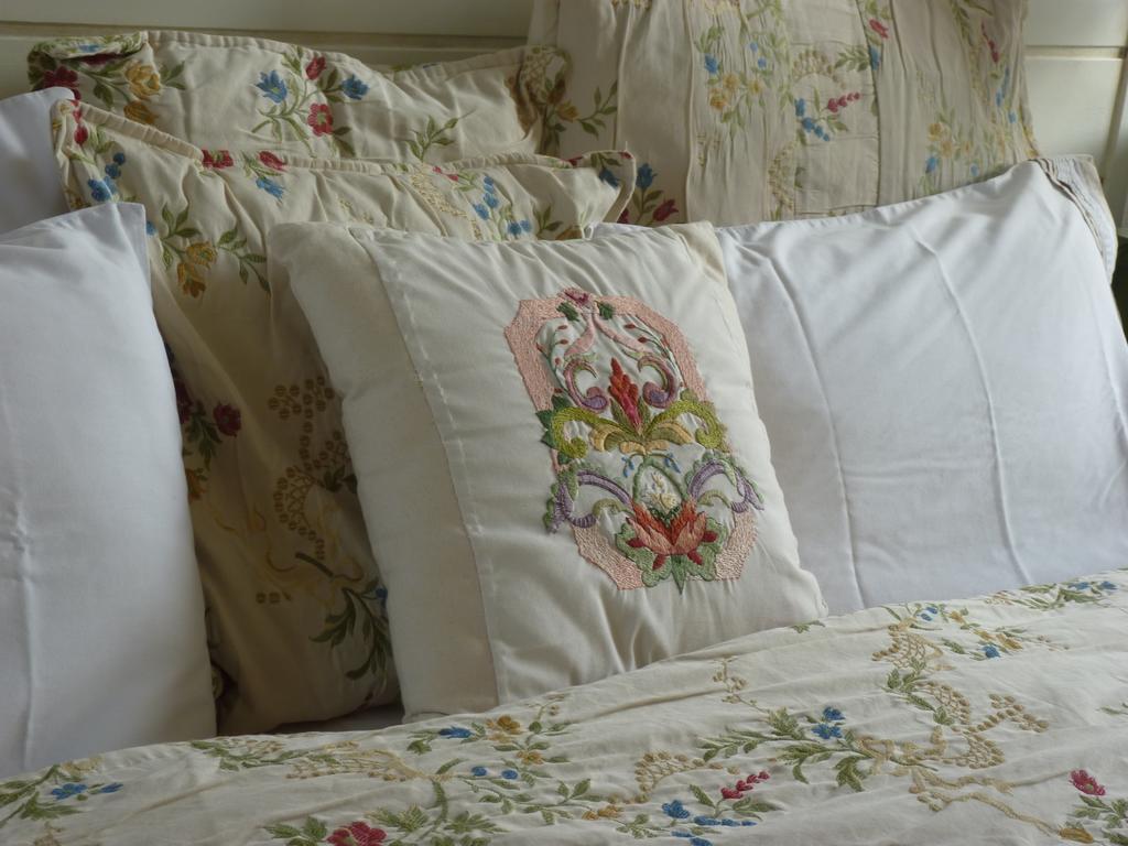 La Cle Des Jardins Bed & Breakfast Nouâtre Стая снимка
