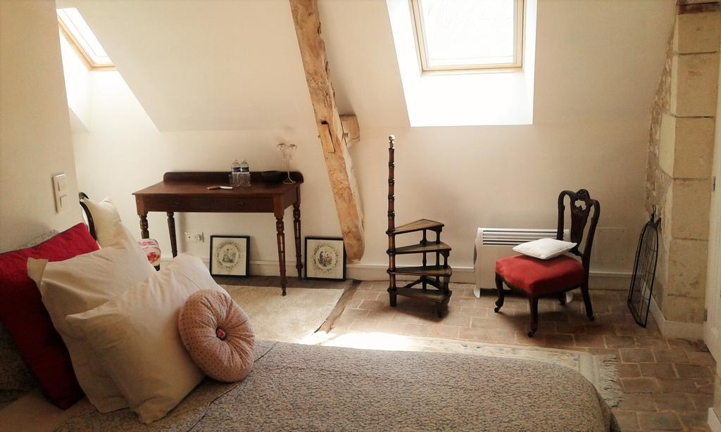 La Cle Des Jardins Bed & Breakfast Nouâtre Екстериор снимка
